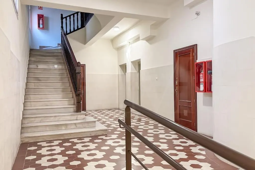 Central Gem With Stunning Port & Sea Views By Rems Malaga Apartment