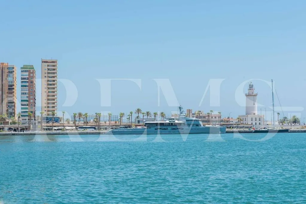 Central Gem With Stunning Port & Sea Views By Rems Malaga Spain