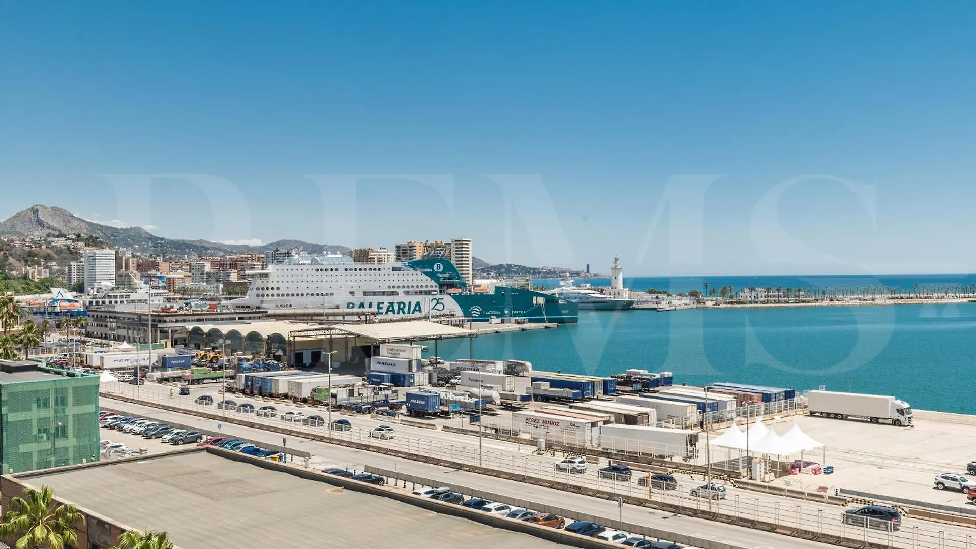 Apartment Central Gem With Stunning Port & Sea Views By Rems Malaga