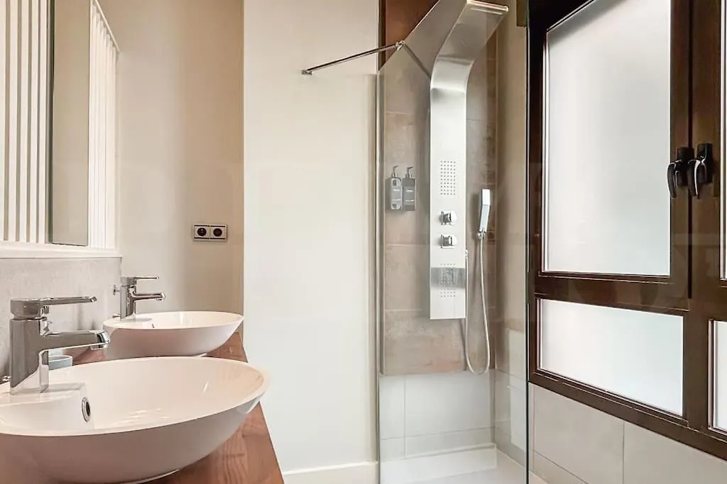 Central Gem With Stunning Port & Sea Views By Rems Málaga İspanya
