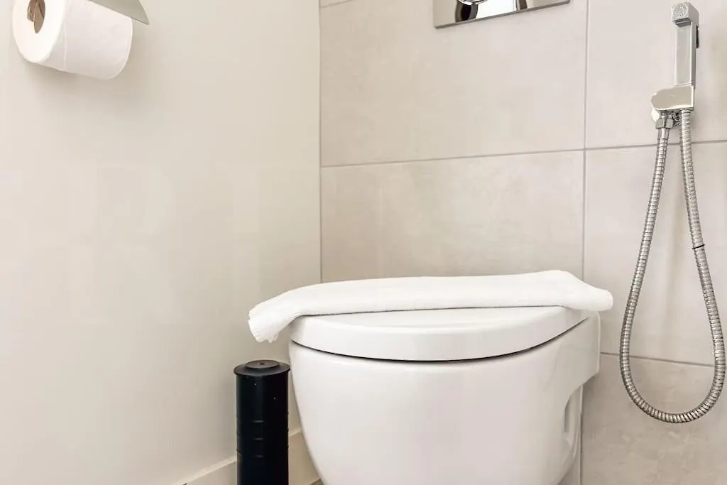 Central Gem With Stunning Port & Sea Views By Rems Málaga