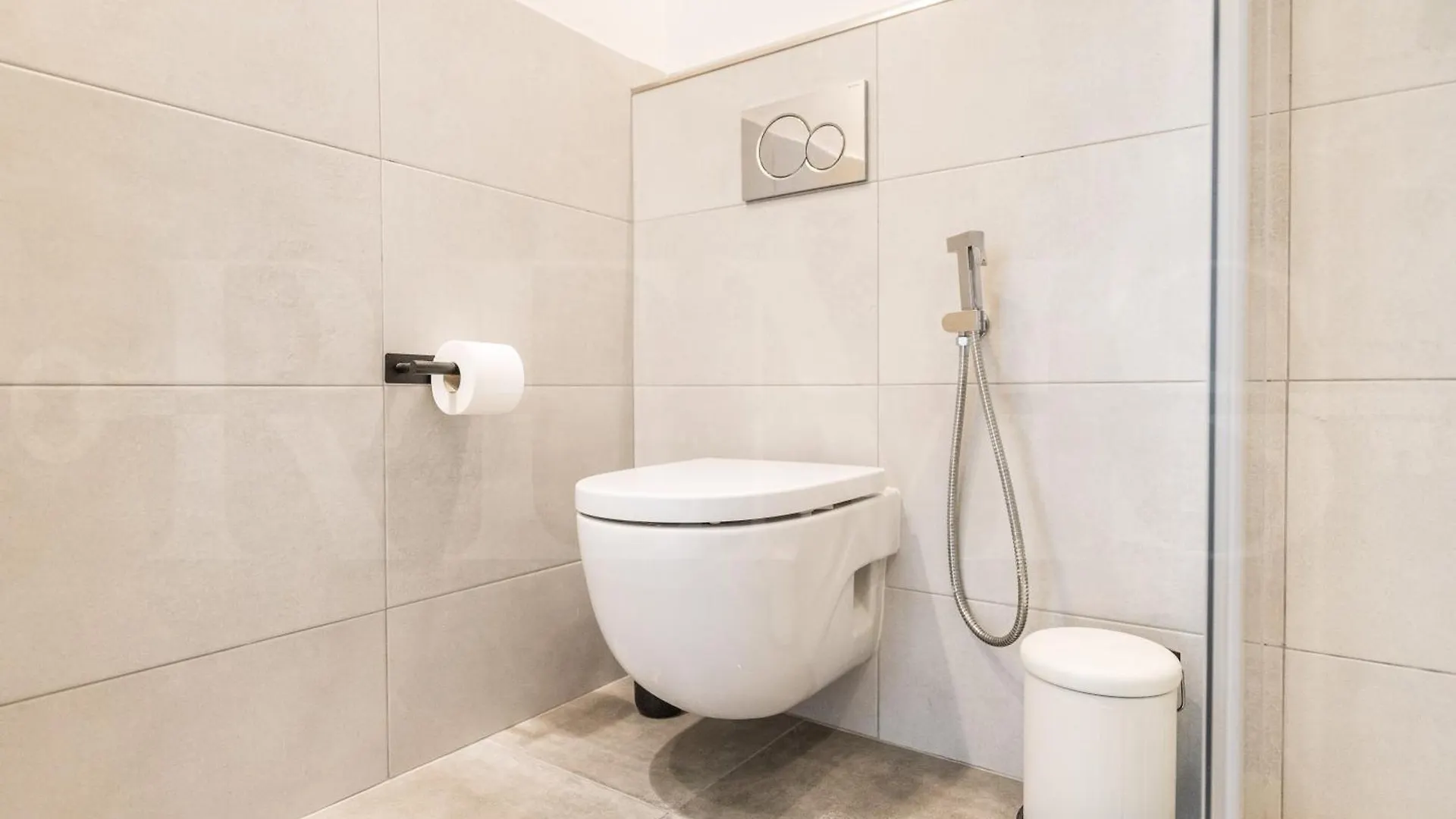 Central Gem With Stunning Port & Sea Views By Rems Málaga Daire