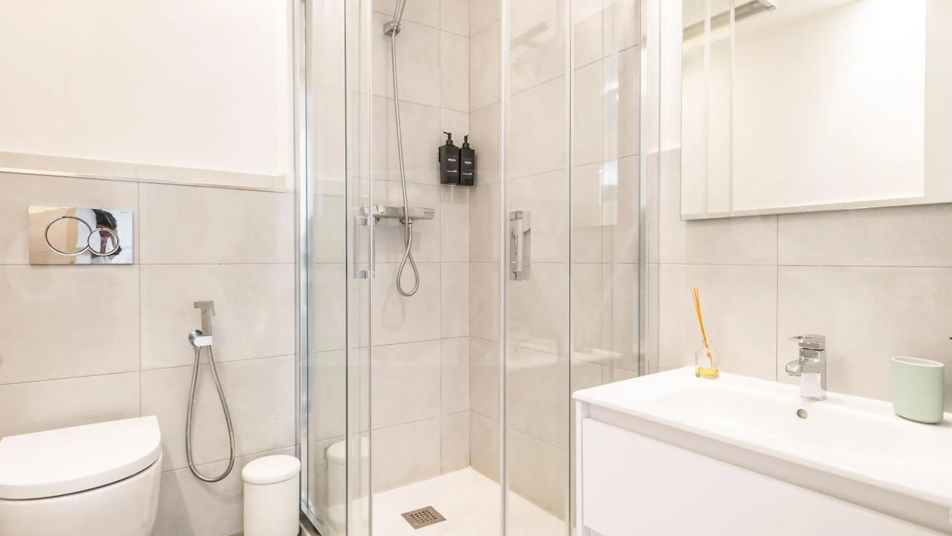 Central Gem With Stunning Port & Sea Views By Rems Málaga 0*,  İspanya